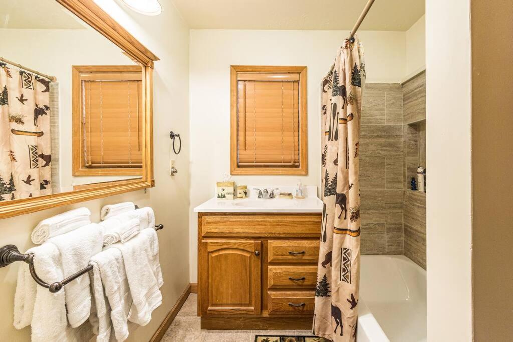 Stunning Mtn. Views! 4Br With All The Amenities! - Vista Vibes- Bryson City Eksteriør bilde