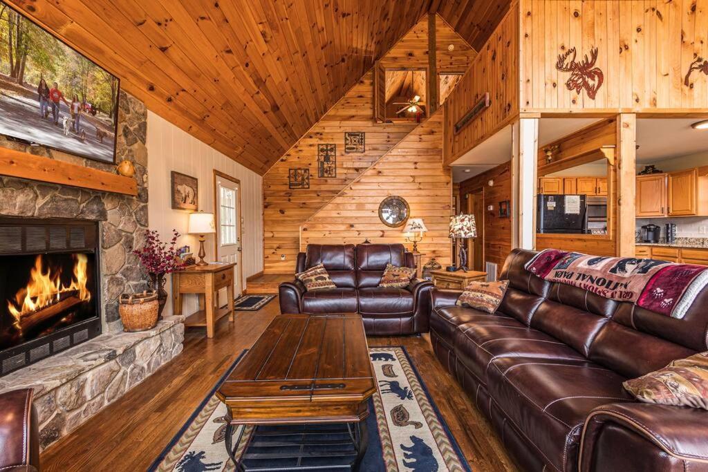Stunning Mtn. Views! 4Br With All The Amenities! - Vista Vibes- Bryson City Eksteriør bilde