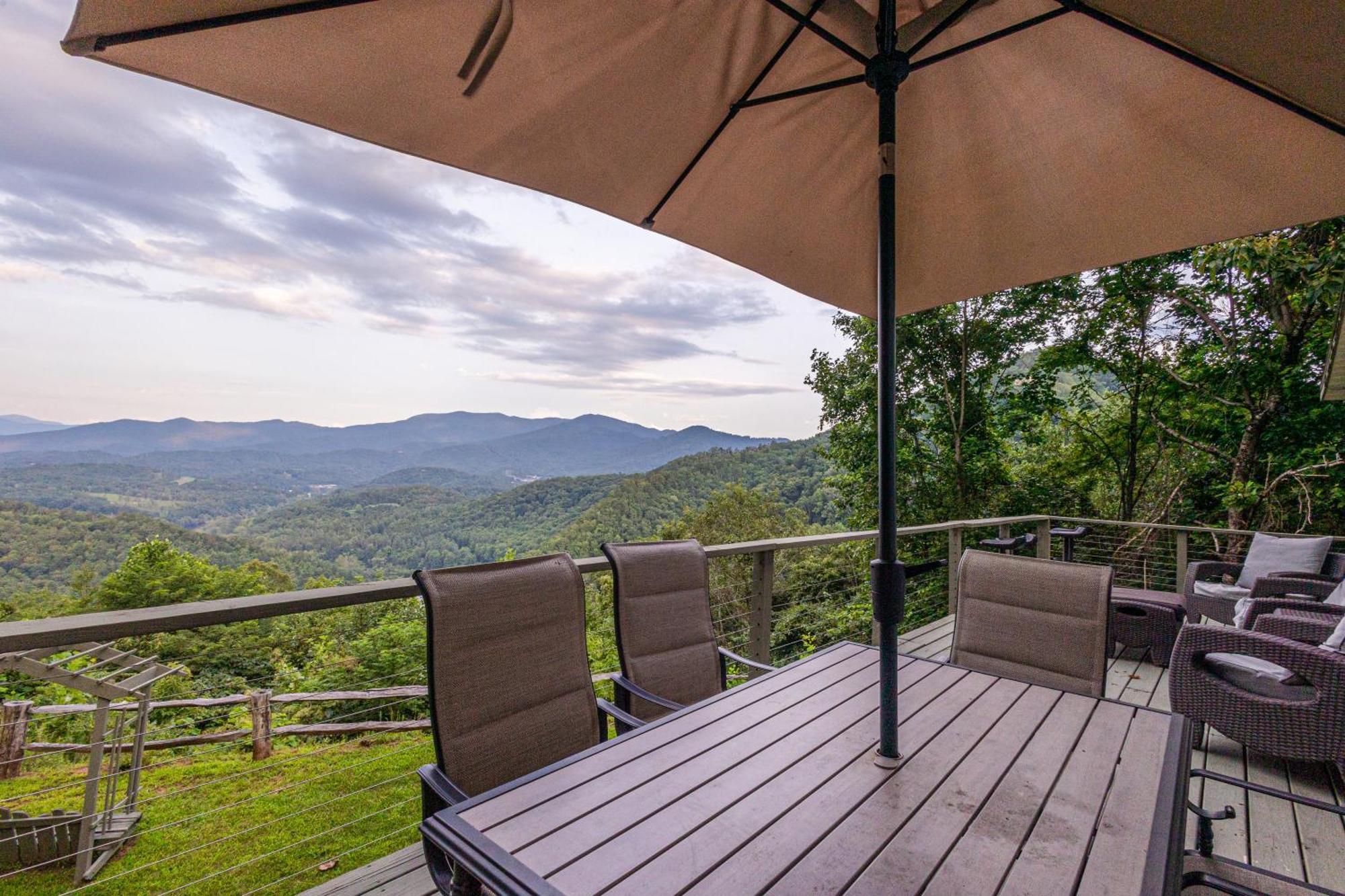 Stunning Mtn. Views! 4Br With All The Amenities! - Vista Vibes- Bryson City Eksteriør bilde