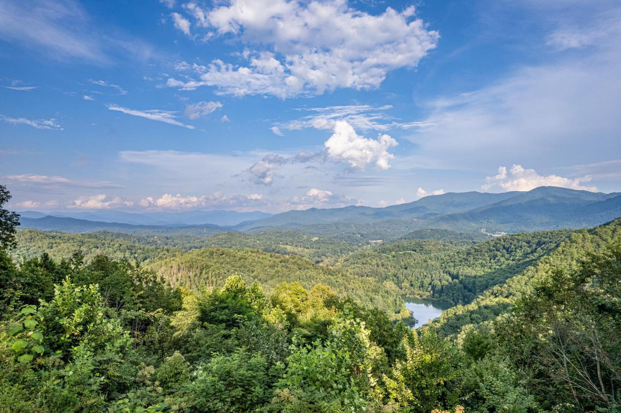 Stunning Mtn. Views! 4Br With All The Amenities! - Vista Vibes- Bryson City Eksteriør bilde